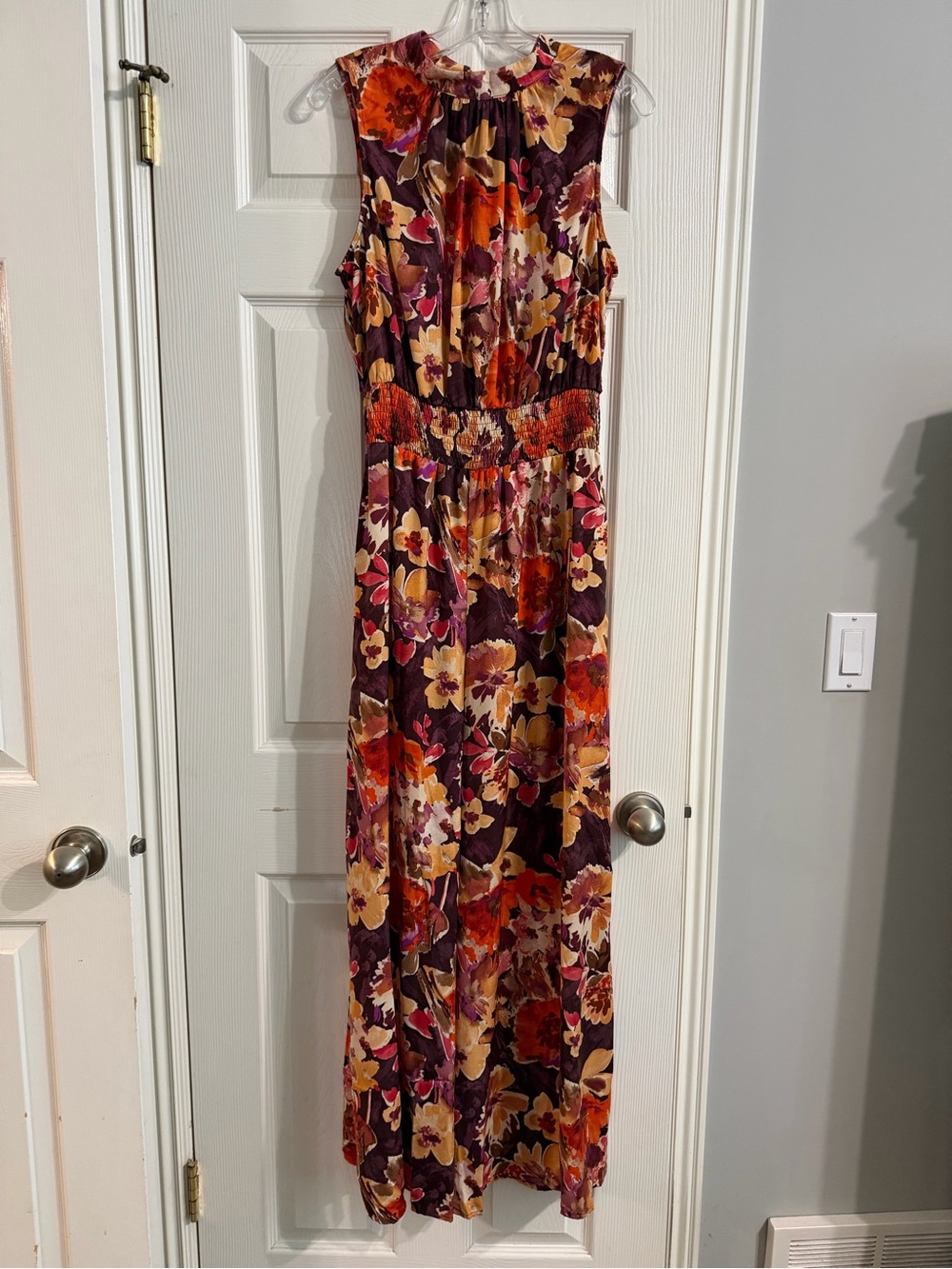 NWT Easel Floral Satin Wide Leg Jumpsuit  Smocked Waist Size M, Fall